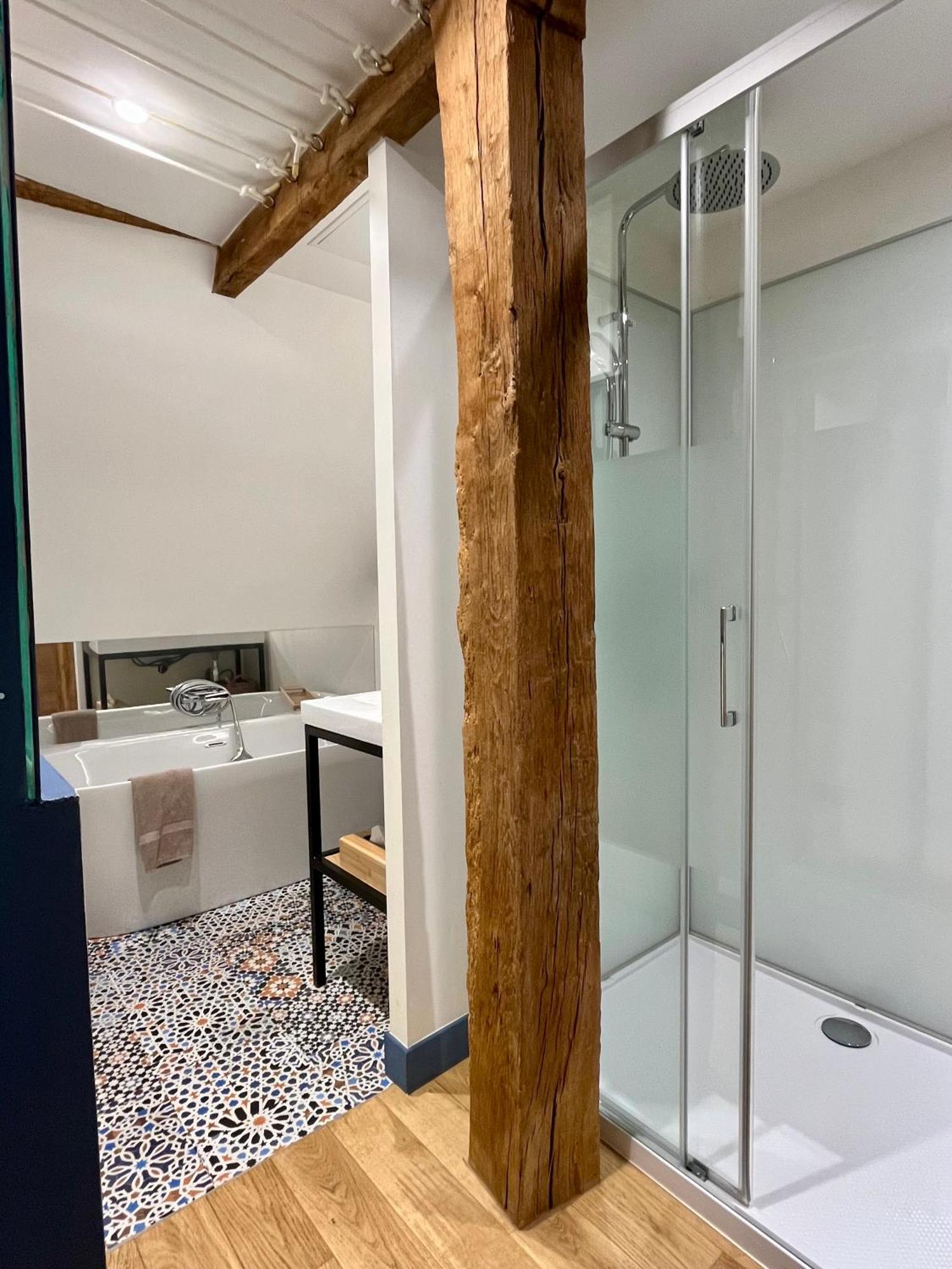 Domaine De La Bigottiere, Chambres D'Hotes Montigne-le-Brillant Eksteriør billede